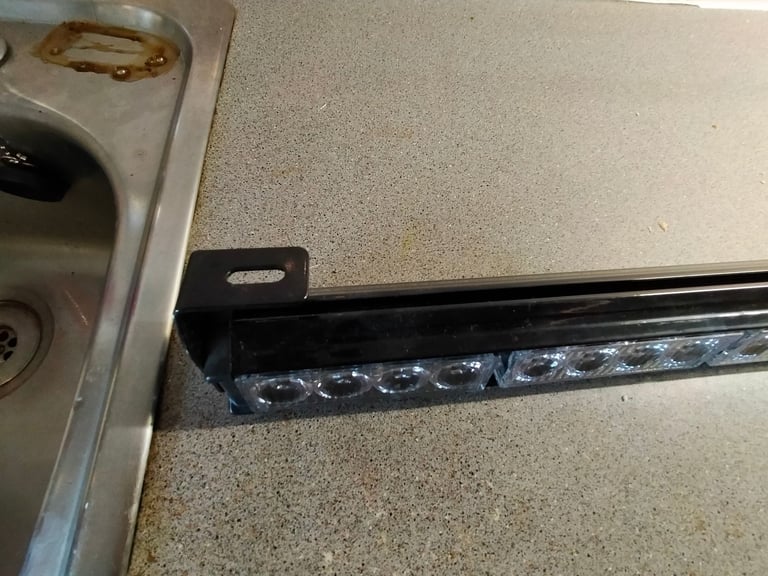 LANDROVER  DEFENDER/SERIES 26 INCH LED LIGHT BAR