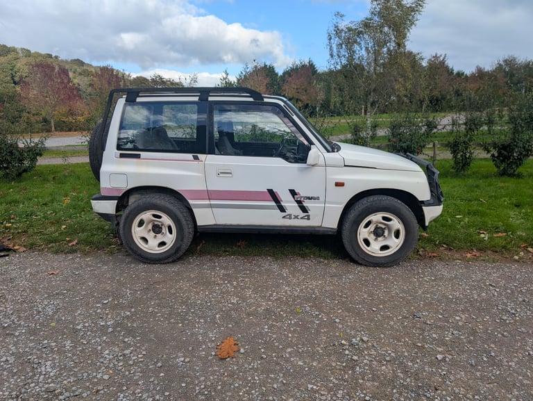 Suzuki, VITARA, Estate, 1990, Manual, 1590 (cc), 3 doors