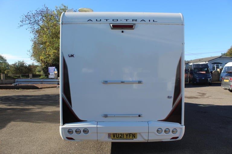 Auto-Trail F-Line F74 DIESEL MANUAL 2021/21