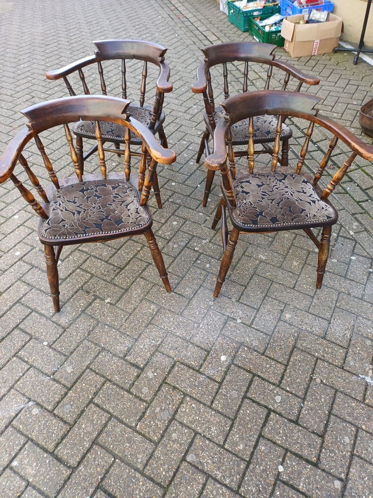 4 x captains pub chairs