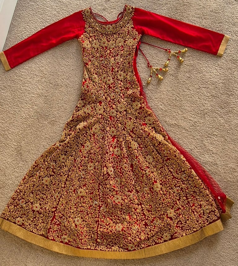 Women's Red Indian dress with leggings and dupatta, size 6