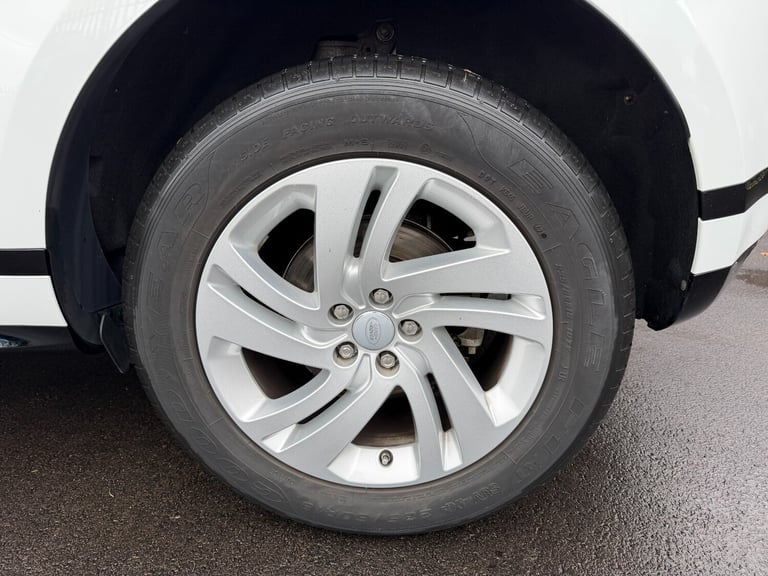 2020 Land Rover Range Rover Evoque 2.0 P200 R-Dynamic S 5dr Auto ESTATE PETROL Automatic