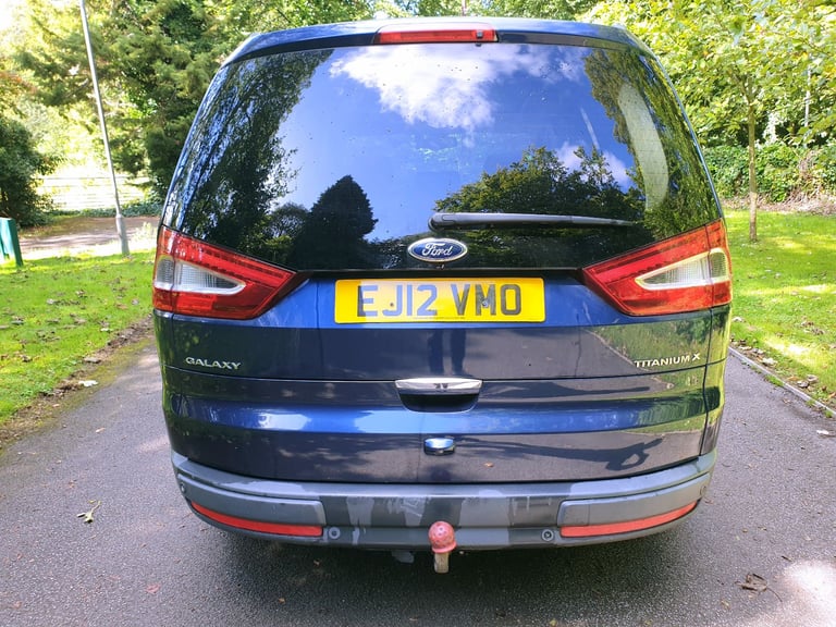 FORD GALAXY TITANIUM X 2.2 TDCI**AUTOMATIC**2012*FSH*LEATHER*PANROOF*NAV*XENONS*PARKING CAM*TOW-BAR