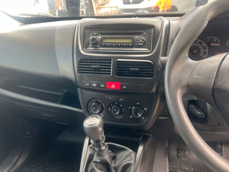 2018 Vauxhall Combo 2000 1.6 CDTI 16V 105ps H1 Van Euro 6 [Start Stop] PANEL VAN Diesel Manual