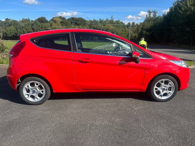 2012 Ford Fiesta 1.4 Zetec 3dr HATCHBACK Petrol Manual