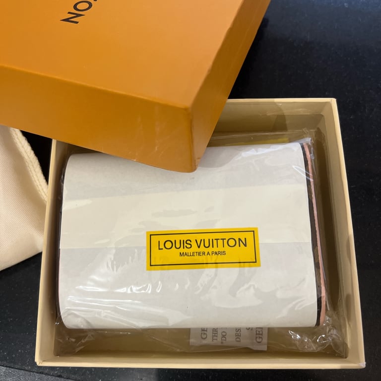 image for LV genuine Leather purse full package 