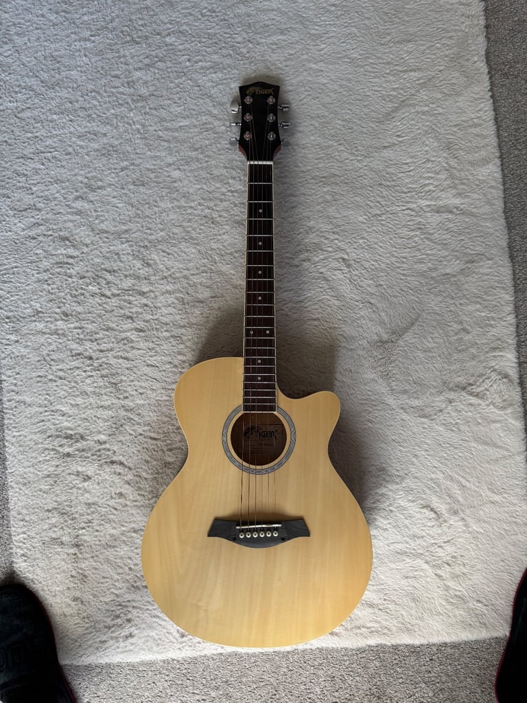 image for Tiger guitar mint condition