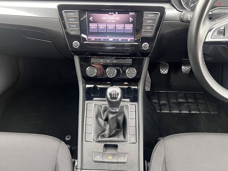  Skoda Superb 2.0 TDI [150] S (Euro 6) Estate Diesel Manual