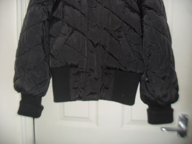 Women's Black Puffer Jacket size M by Vera Moda 