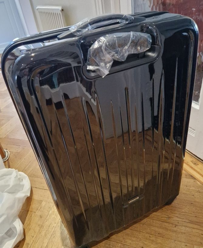 image for Tumi V4 Extended Trip Expandable 4 Wheel Case - 50% off