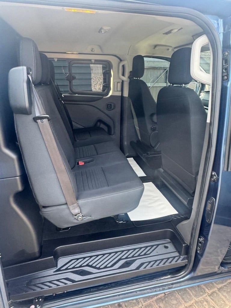 2019 Ford Transit Custom 2.0 300 EcoBlue Limited Crew Van Double Cab 5dr Diesel Auto L2 H1 Euro 6...