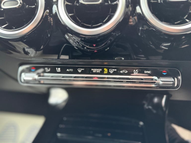 2019 Mercedes-Benz A-Class A200 AMG Line 5dr Auto HATCHBACK PETROL Automatic