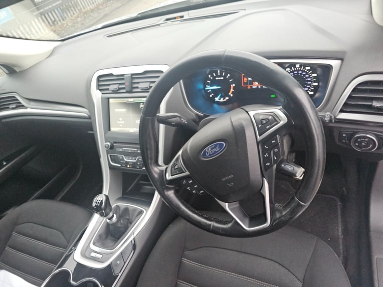 2015 Ford Mondeo 1.6 TDCi ECOnetic Zetec 5dr HATCHBACK Diesel Manual