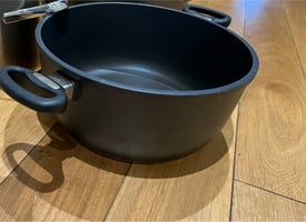 28” pot made in German WOLL