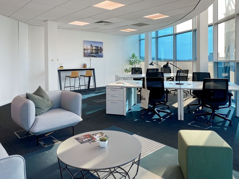 Manchester - M50 3UB, Manchester business office address for just £219 pm