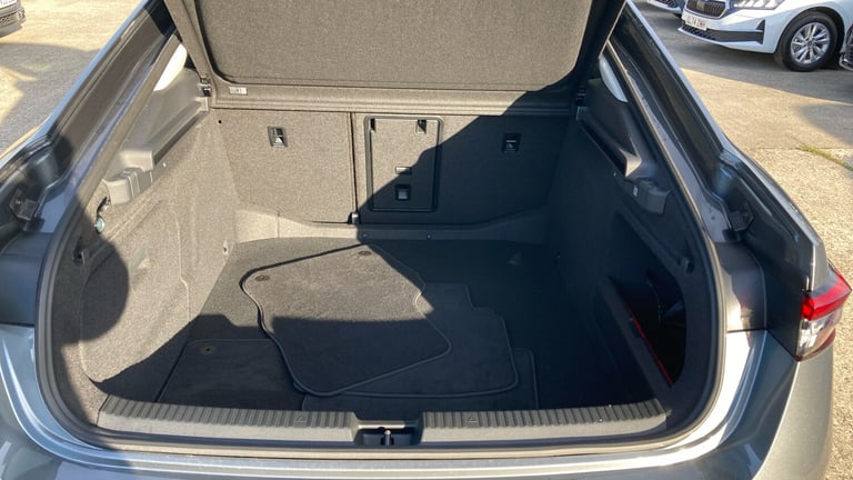 2024 Skoda Superb 1.5 TSI e-TEC SE Technology 5dr DSG Petrol Hatchback Hatchback Petrol Automatic