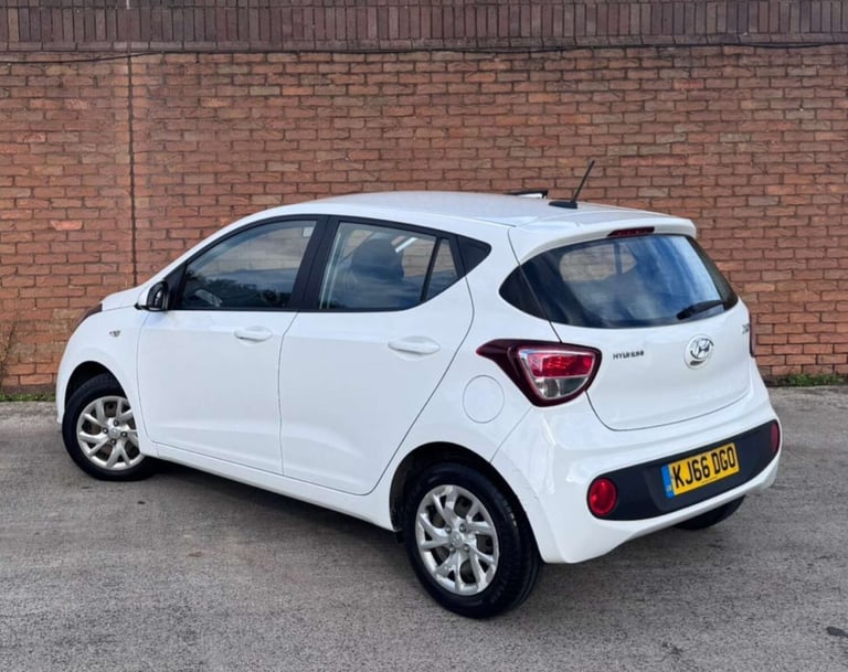 2017 Hyundai i10 1.0 SE 5dr HATCHBACK PETROL Manual