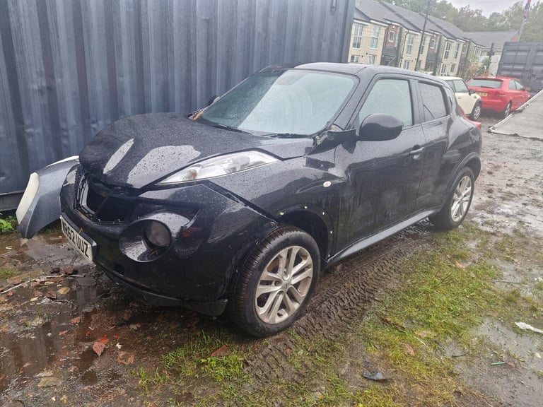 2012 62 NISSAN JUKE 1.5 dCi Tekna 5dr. Damaged spares or repairs. Full leather