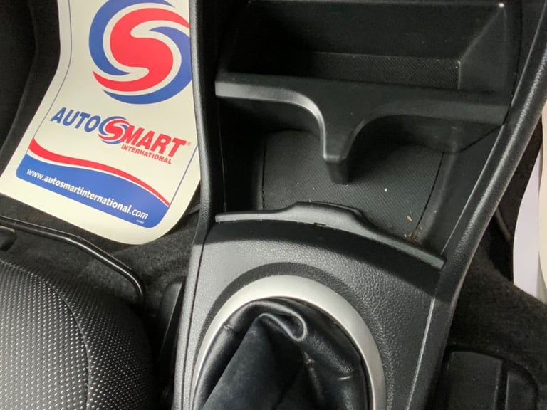 2014 Honda Jazz 1.4 i-VTEC Si 5dr HATCHBACK PETROL Manual