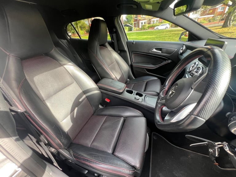  Mercedes-Benz GLA 2.1 GLA220d AMG Line (Premium) 7G-DCT 4MATIC Euro 6 (s/s) 5dr Diesel Automatic