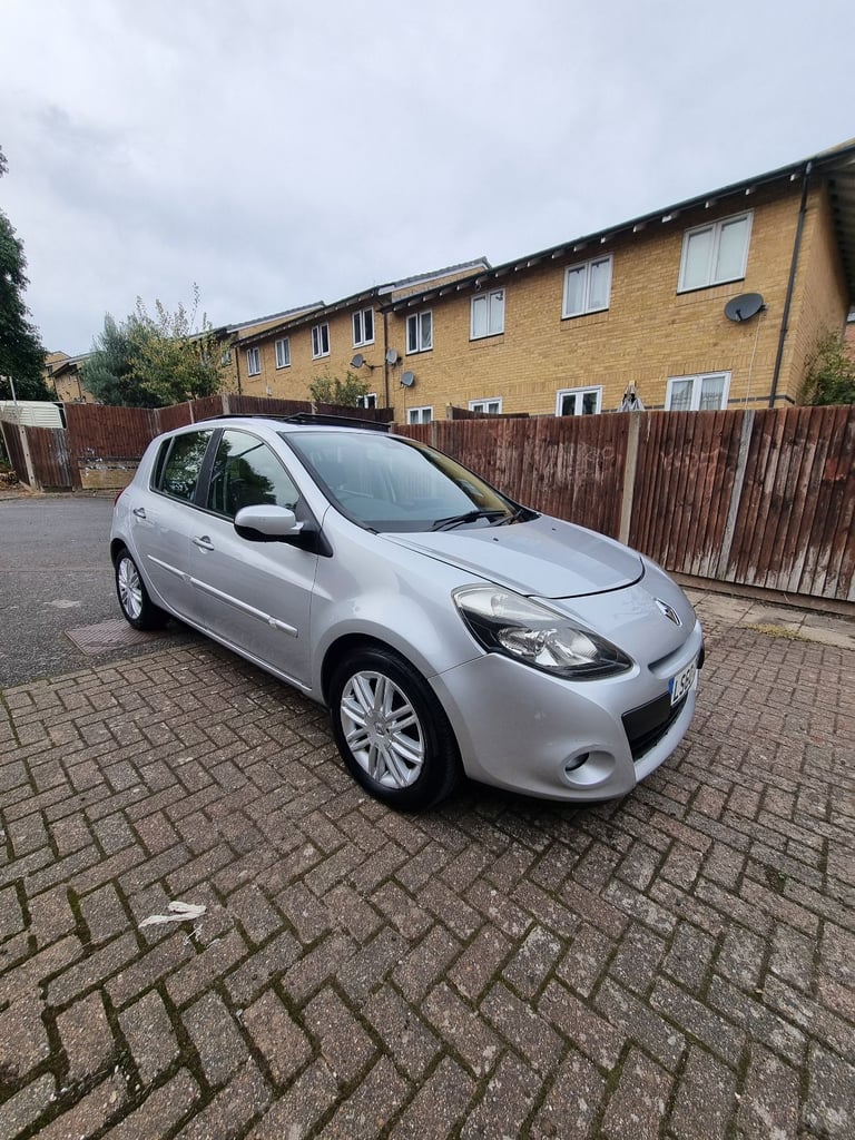 Renault, CLIO, Hatchback, 2010, Other, 1598 (cc), 5 doors
