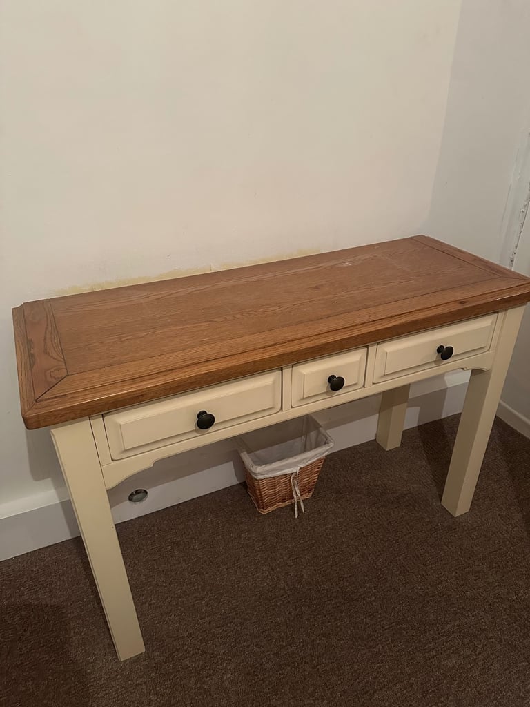 3 piece bedroom furniture set from BHS 