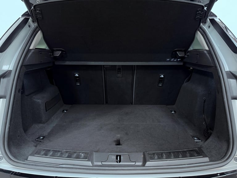 2022 Land Rover Range Rover Evoque 2.0 D200 MHEV R-Dynamic SE SUV 5dr Diesel Auto 4WD Euro 6 (s/s...