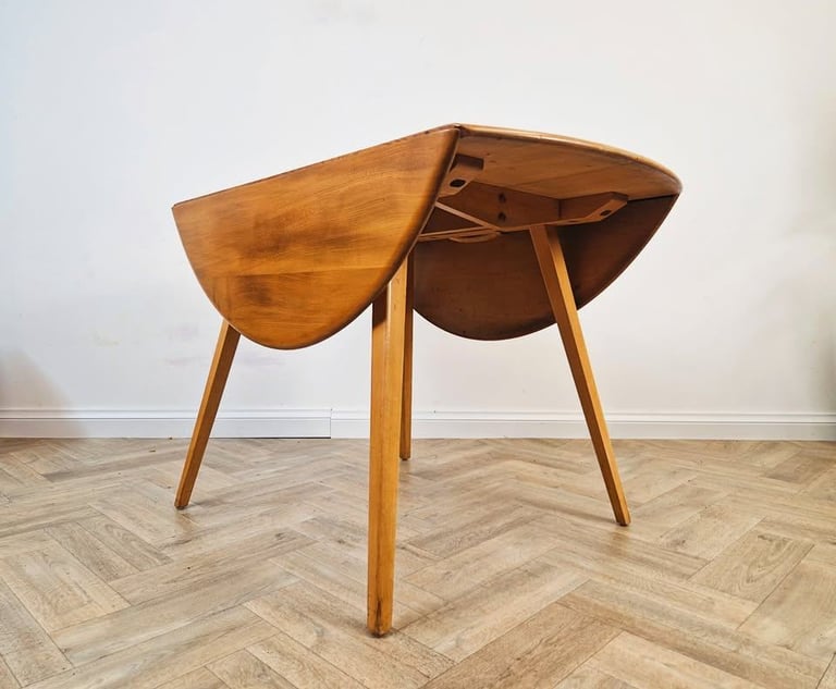 Ercol Windsor Solid Elm Vintage Mid Century Drop Leaf Danish Design Dining Table BL490B