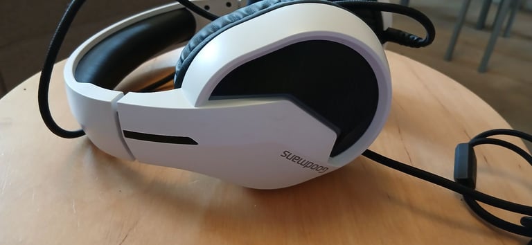 Goodmans headphones 