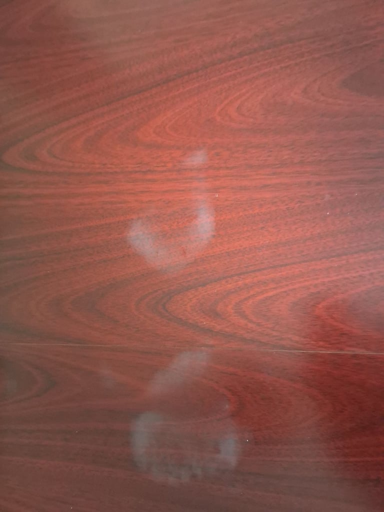 Mahogany 6 or 8 seater table