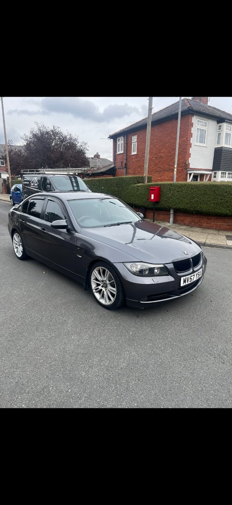 BMW, 3 SERIES, Saloon, 2007, Manual, 1995 (cc), 4 doors