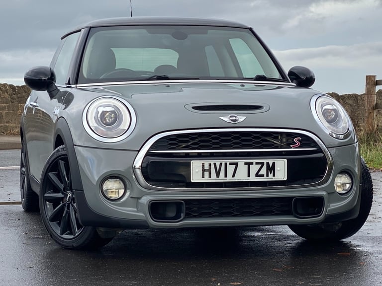 2017 MINI Hatch 2.0 Cooper S 3dr - Sat Nav &amp; Parking Sensors &amp; Chili Pack HATCHBACK Petro...
