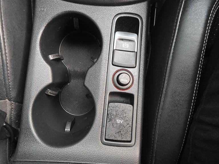 AUDI Q3 2.0 TDI S line Plus 2016