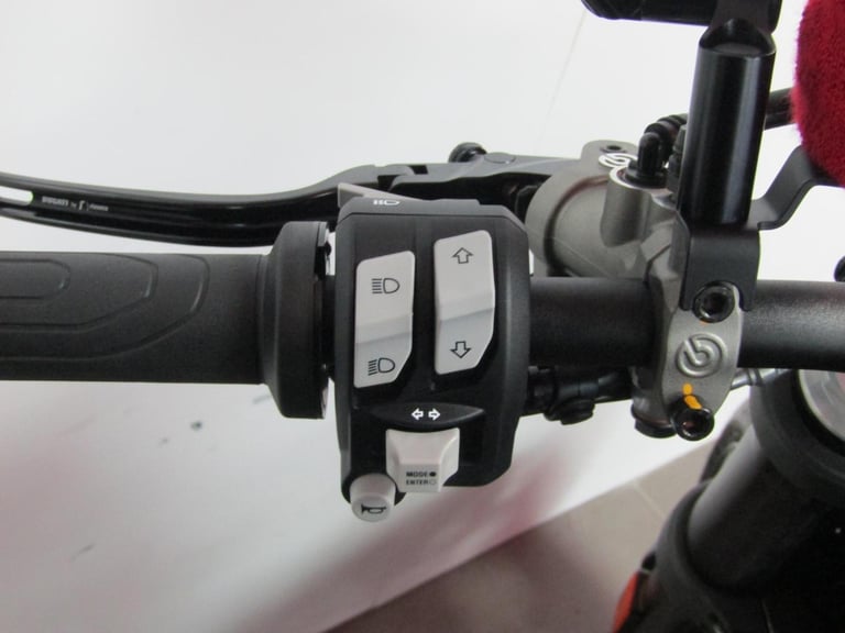 2022 Ducati Monster Plus 937