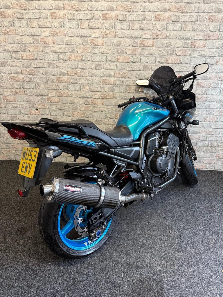2003 Yamaha FZS 1000 Fazer - 21k miles - Long Mot - Lovely colour  