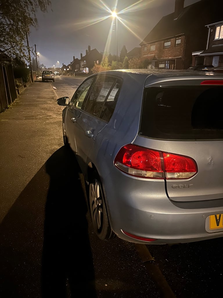 Volkswagen, GOLF, Hatchback, 2010, Semi-Auto, 1598 (cc), 5 doors