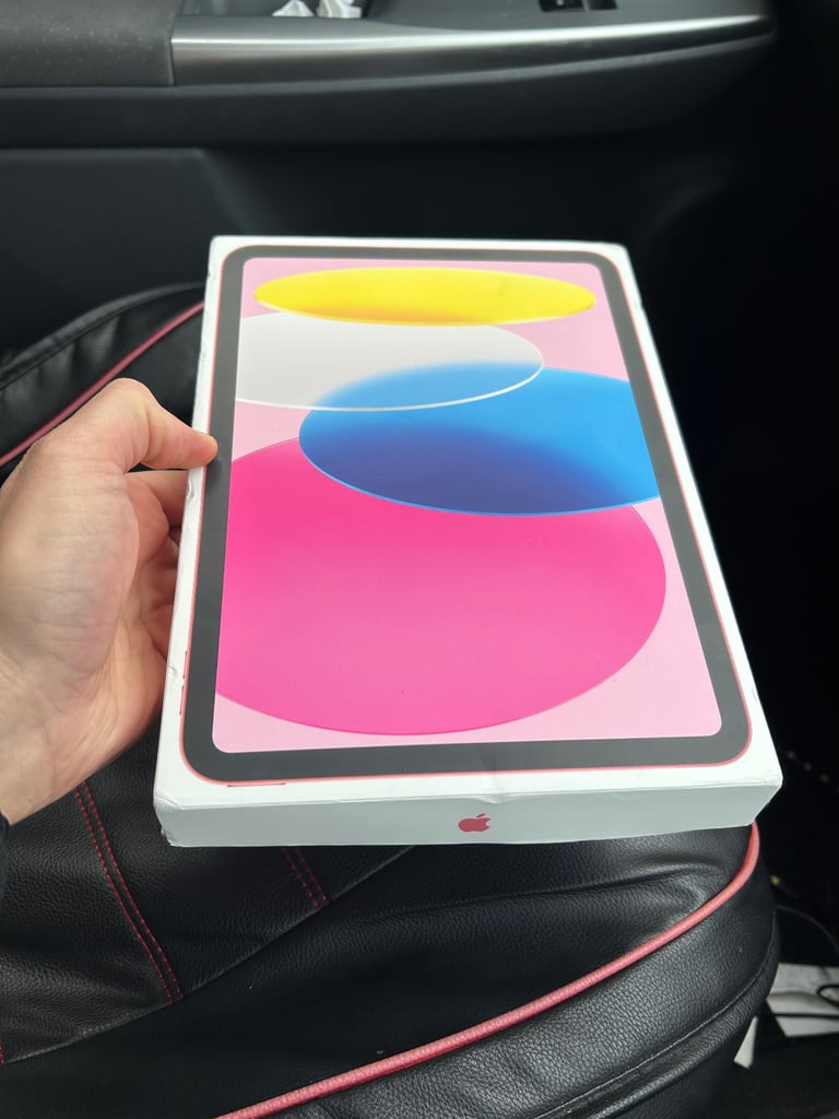 Brand new iPad 2025 11th Gen 2025 WiFi + Cellular 