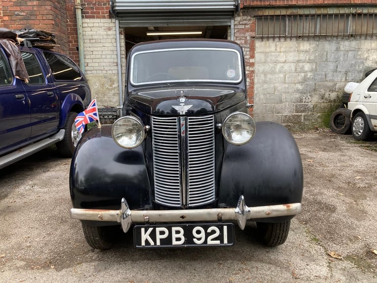 1946 Austin 8 4 DOOR SALOON (UNRESTORED ROCK SOLID ROT FREE SPECIMEN) ART-DECO !