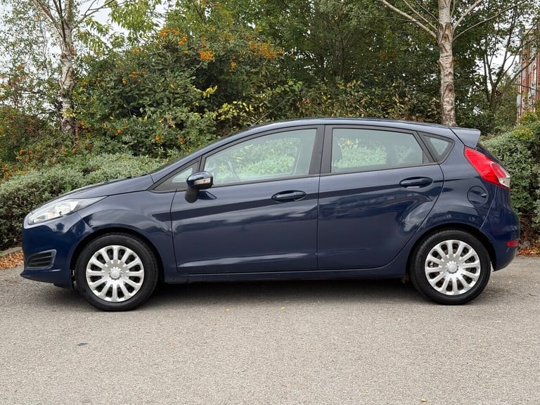 2014 Ford Fiesta 1.25 Style 5dr HATCHBACK PETROL Manual