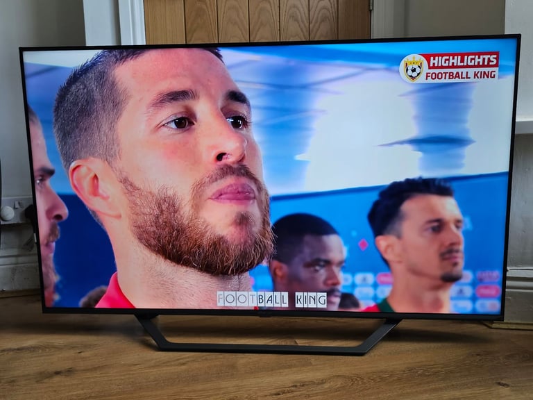 Hisense 55 inch Frameless Smart 4K UHD TV, Apps,