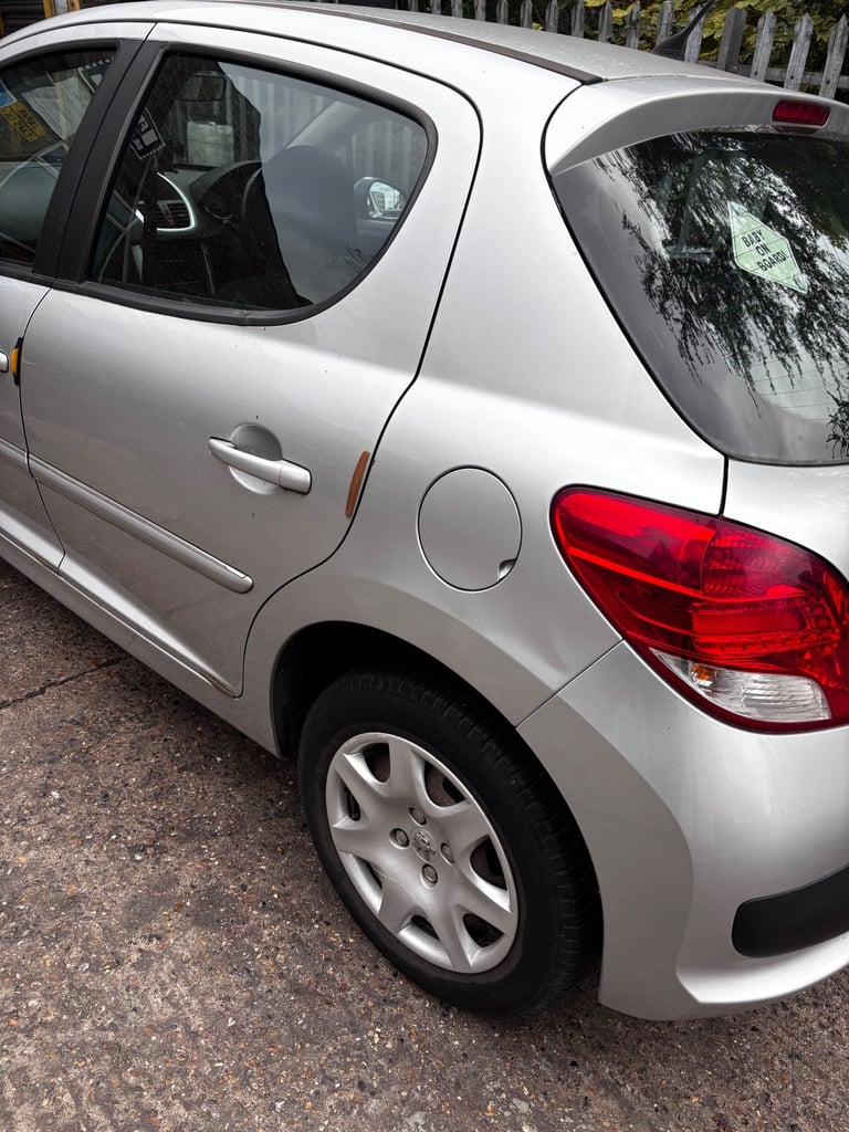 Peugeot, 207, Hatchback, 2012, Manual, 1360 (cc), 5 doors