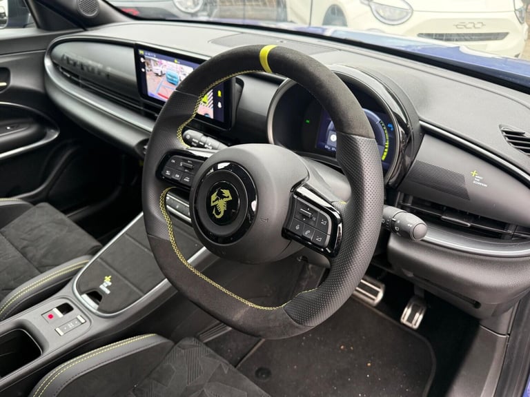 2025 Abarth 600e 54kWh Scorpionissima SUV 5dr Electric Auto (280 ps) Hatchback Electric Automatic