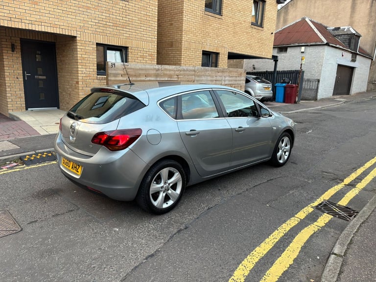 Vauxhall, ASTRA, Hatchback, 2010, automatic, 1598 (cc), 5 doors