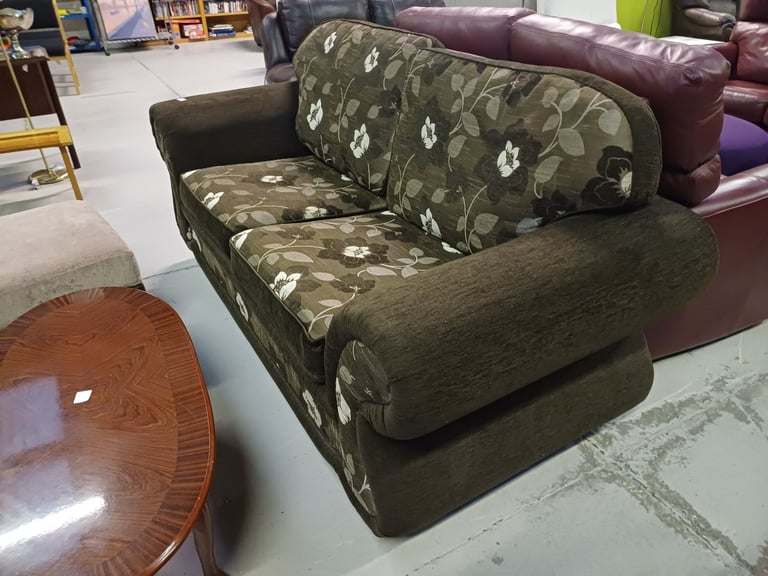 Brown floral three piece suite 