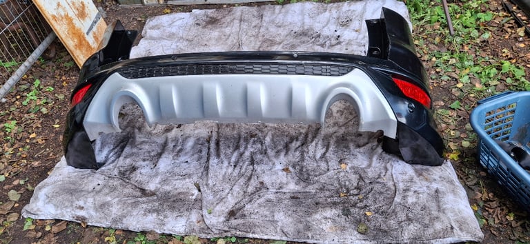 image for Ford kuga mark 2 rear bumper 