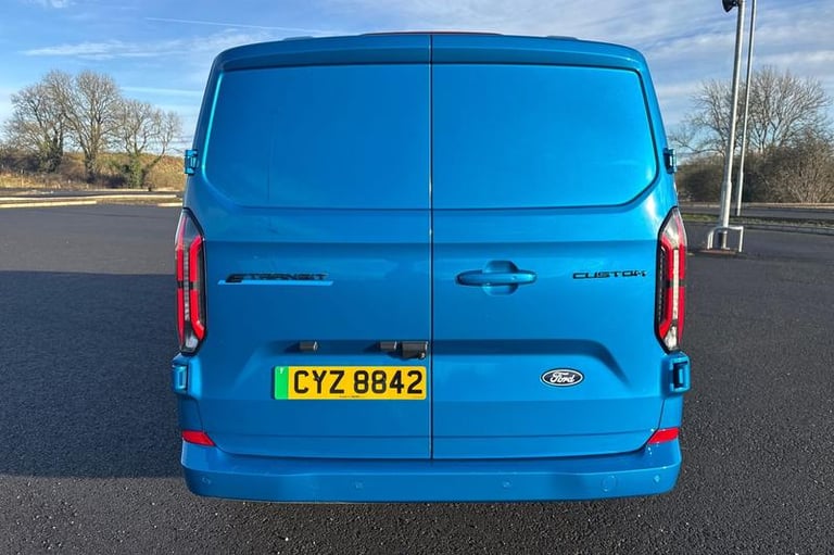 2024 Ford E-Transit 320 Limited AUTO L1 SWB RWD 100kW 65kWh Low Roof, DEMO, 17inch CARBONISED A P...