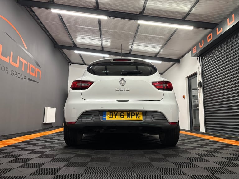2016 Renault Clio 1.2 16V Play 5dr HATCHBACK Petrol Manual