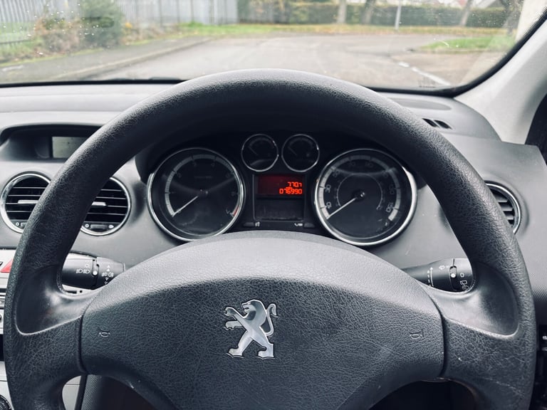 2011 Peugeot 308 1.6 VTi S 5dr Auto ESTATE Petrol Automatic