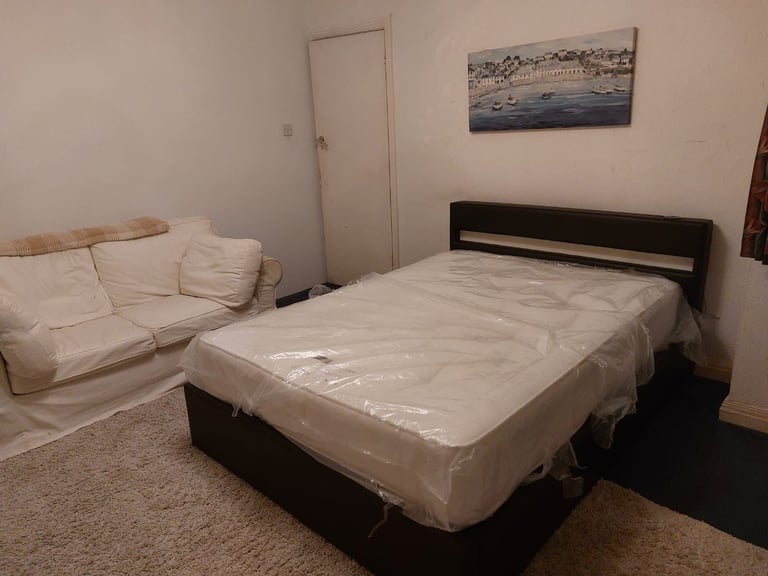 Double Room-en suite-All Bills Inc- use of Kitchen etc