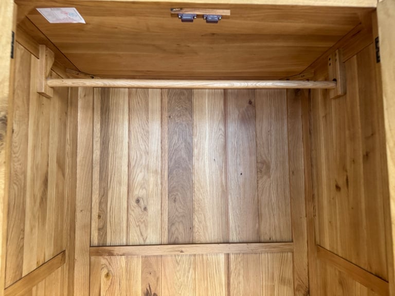 Romsey Solid oak wardrobe from oak furniture land RRP £794 Crack in front panel possible delivery